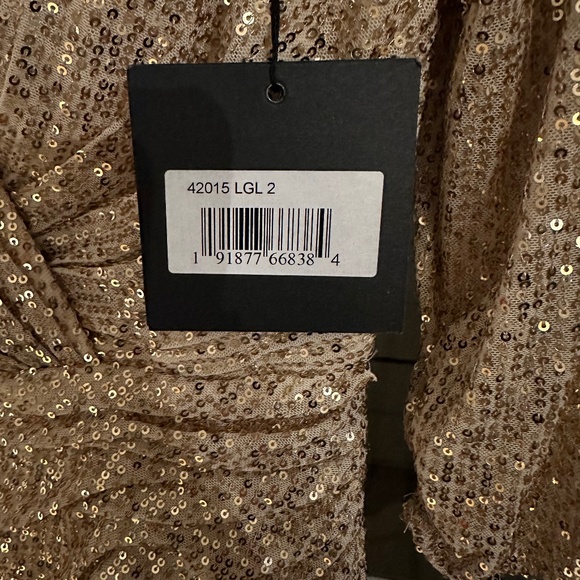 Dress - Picture 2 of 6